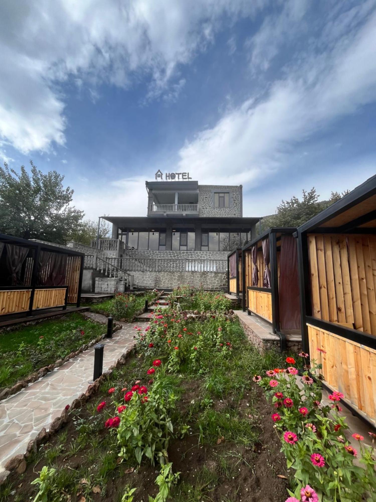 Hotel Popock Goris Esterno foto